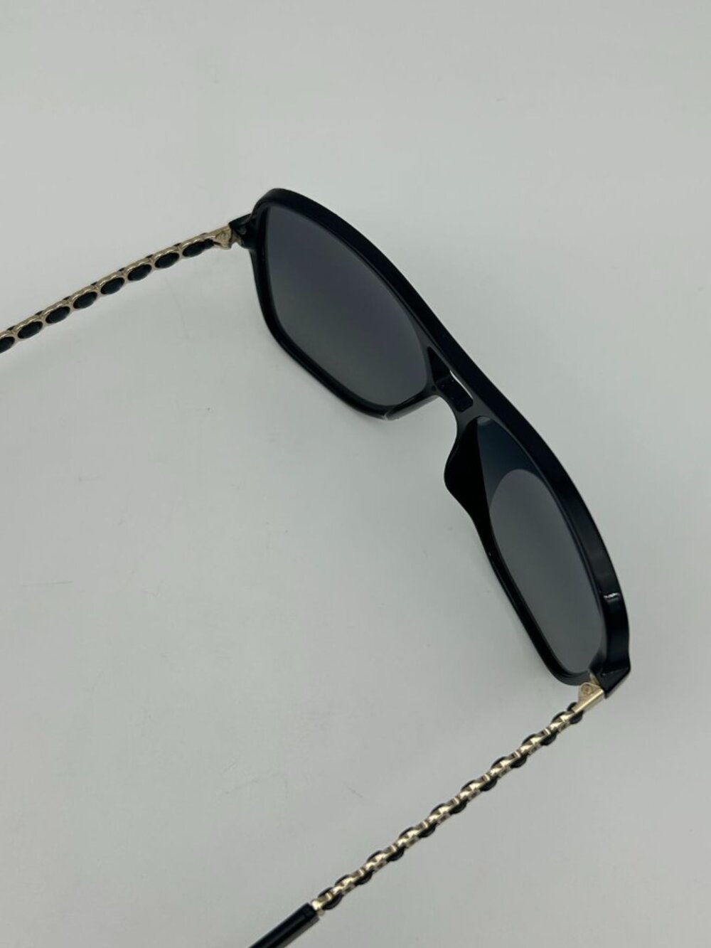 Chanel CC Logo Polarized Sunglasses Black Gray Gradient Eyewear - Picture 11 of 12